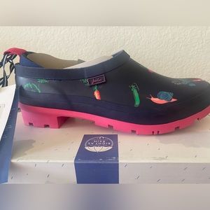 Woman’s Joules Rain Shoes!